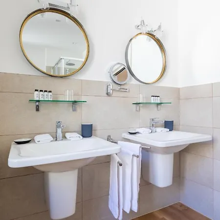 Vis A Vis Apartment Triest